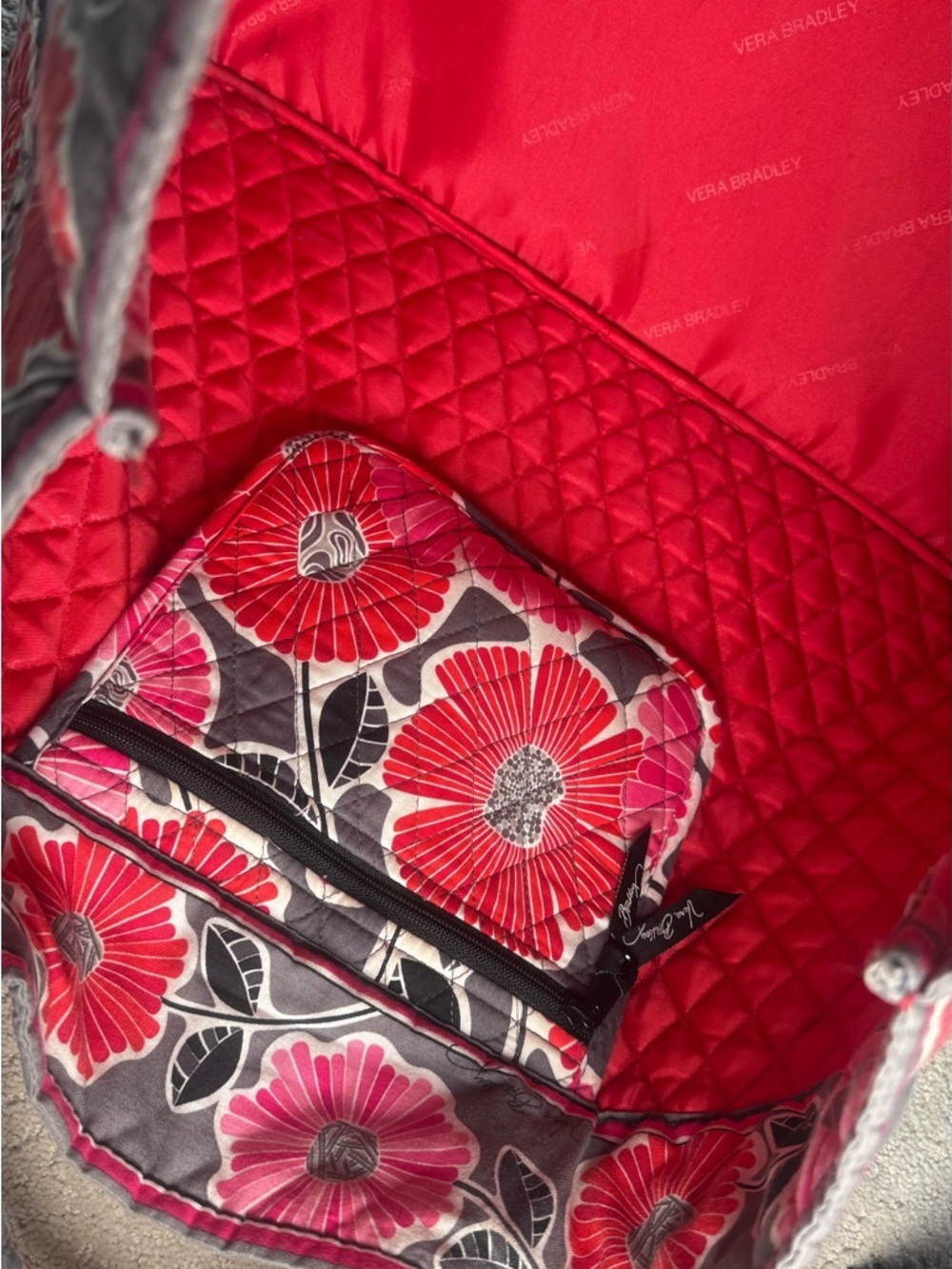 Vera Bradley retired Cherry Blossoms Quilted Overnight Bag - Picture 4 of 7